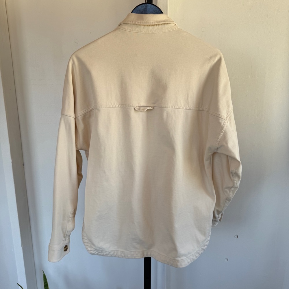 Vuori Shirt Jacket - Cream - Women XS/S - 100% Cotton - Picture 8 of 12